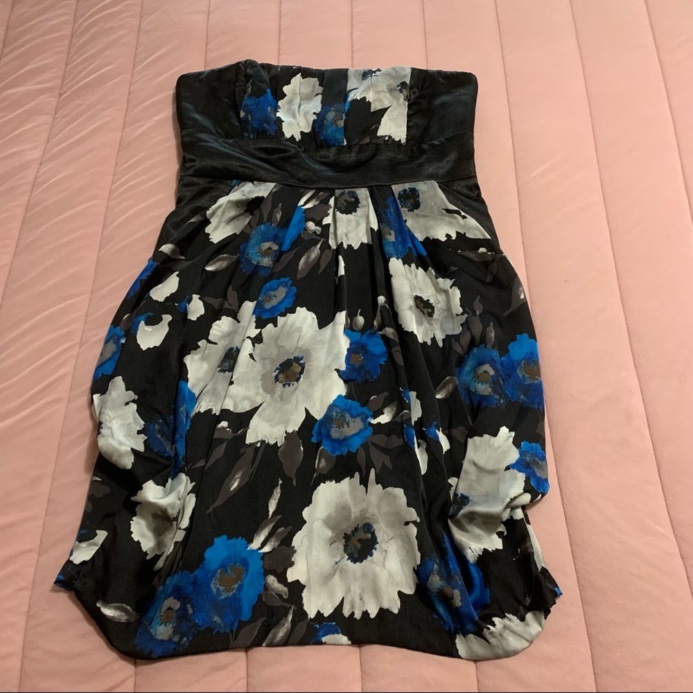 Strapless Floral Dress with pockets